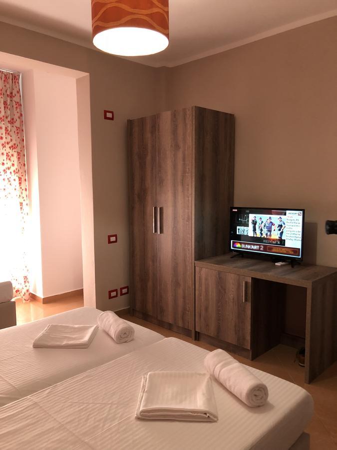 Inn Hotel Škalngur Exteriör bild