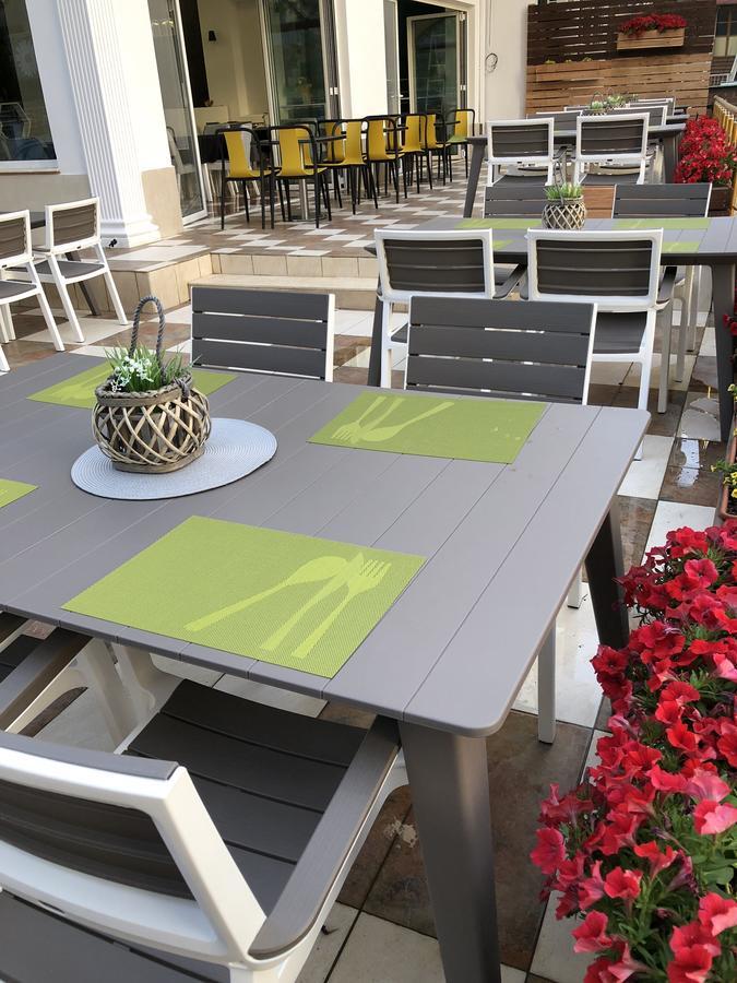 Inn Hotel Škalngur Exteriör bild